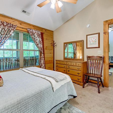 Serene Maggie Valley Retreat With Deck And Hot Tub! Kültér fotó